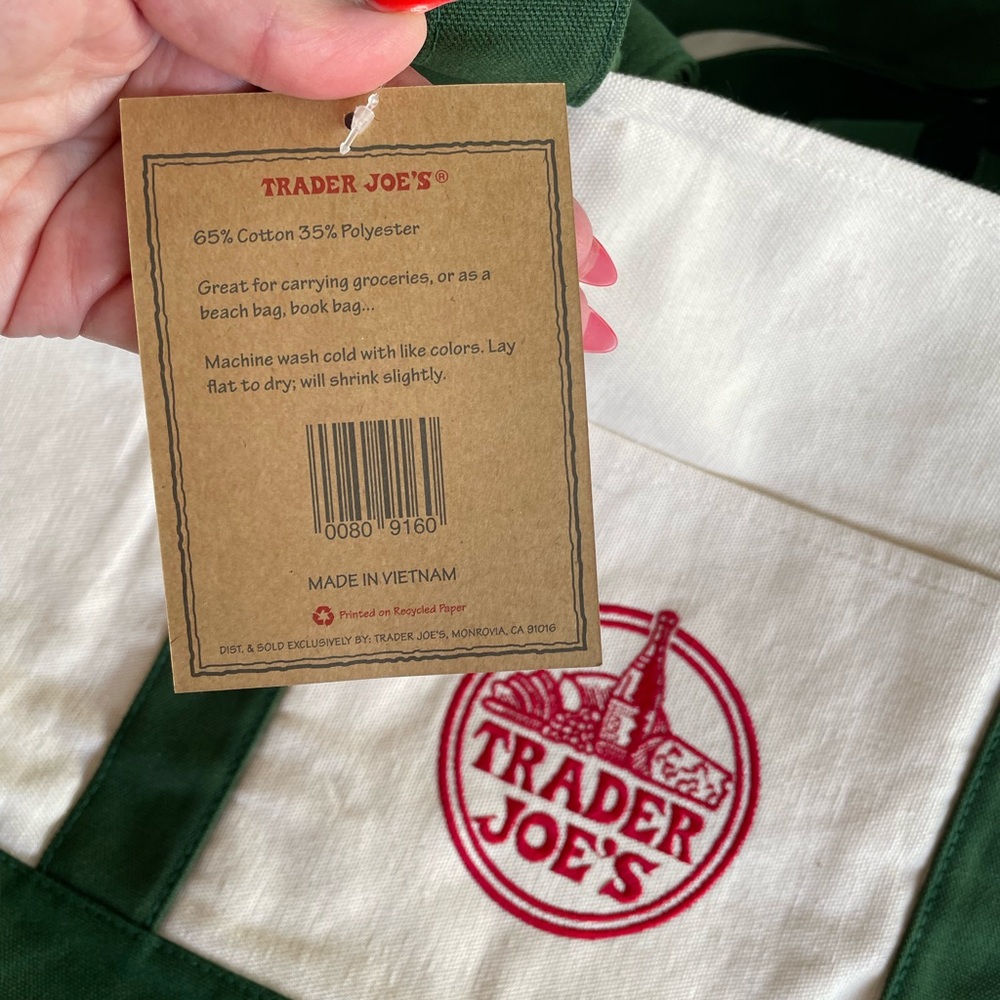 Trader Joe’s nwt LARGE Canvas Limited Edition 2025 Tote Shopping Bag GREEN - Picture 8 of 10